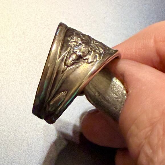 Vintage William Rogers Floral Silver Plated Spoon Ring - Picture 7 of 9